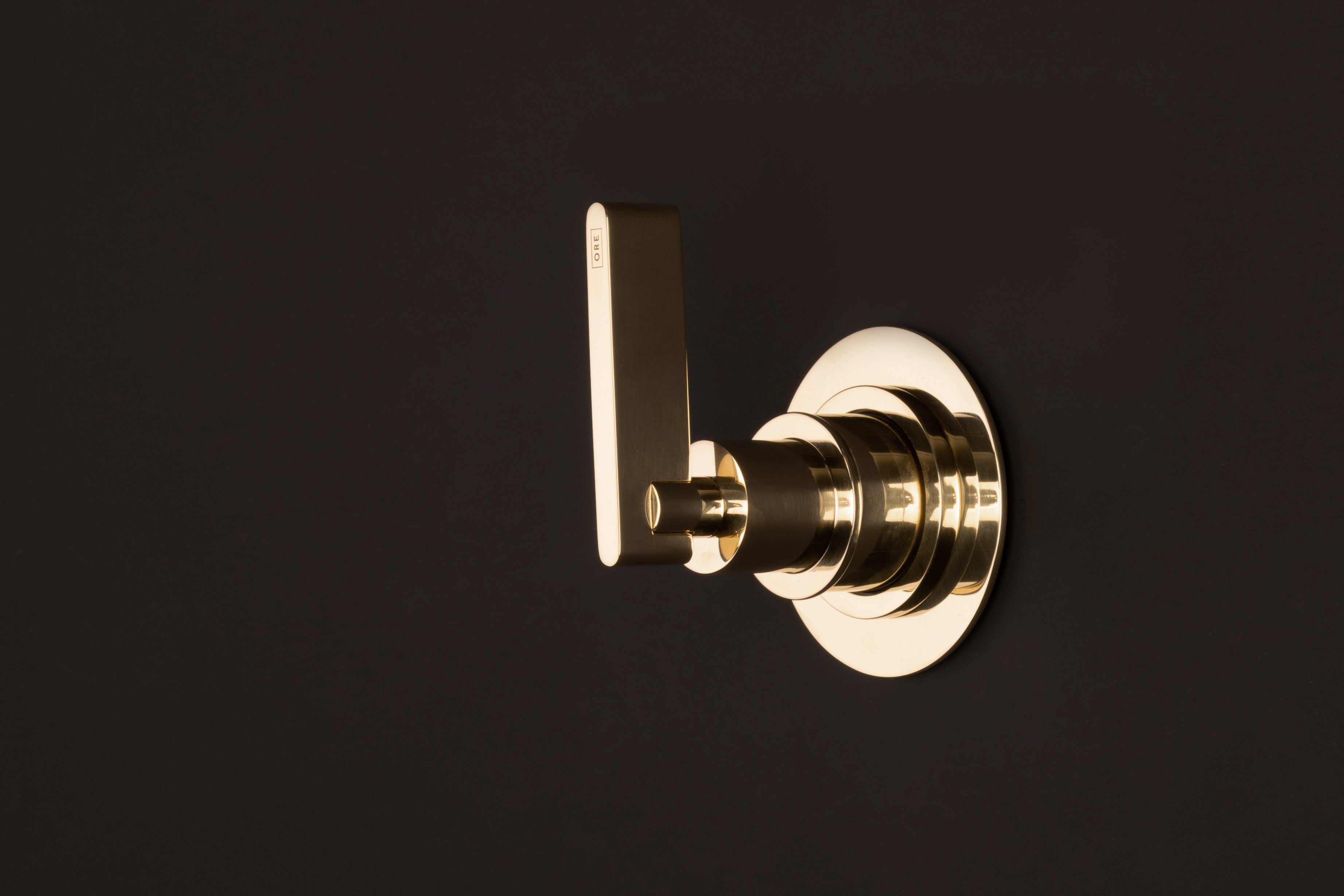 Studio Ore Wall Mounted Two Way Diverter