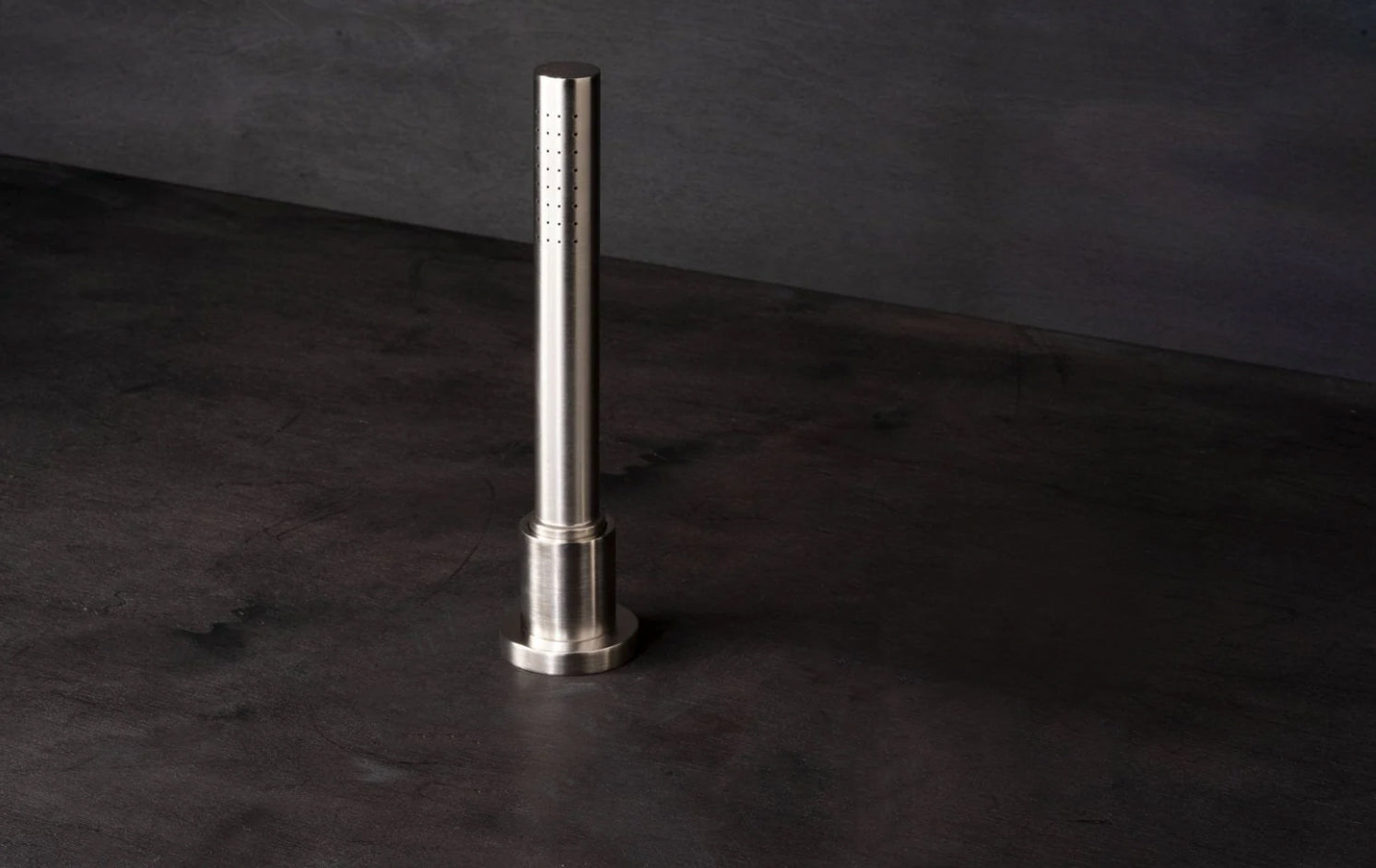 Douchette cylindrique montée sur pont, flexible et support