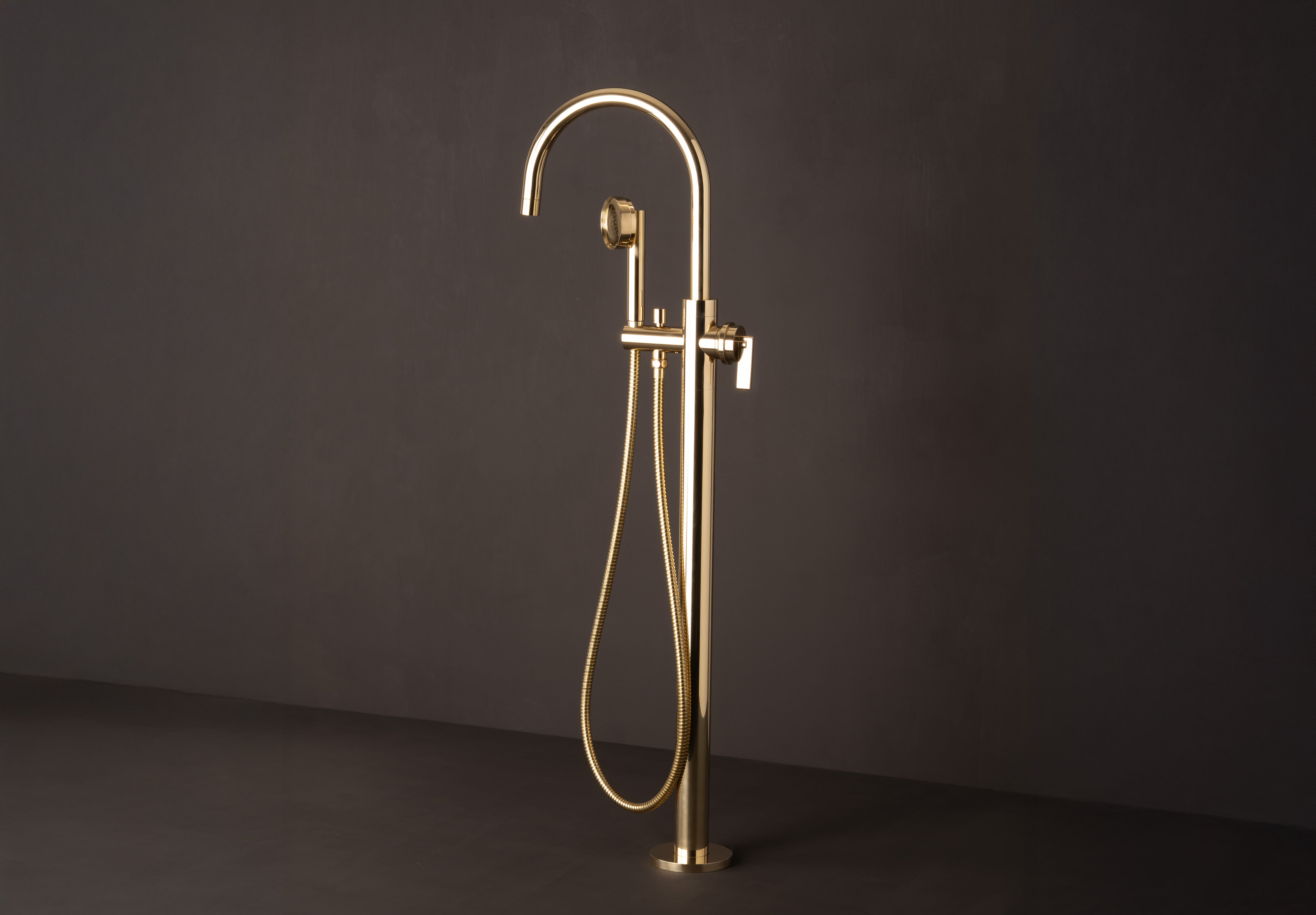 Chapter One - Floor Mounted Bath Mixer