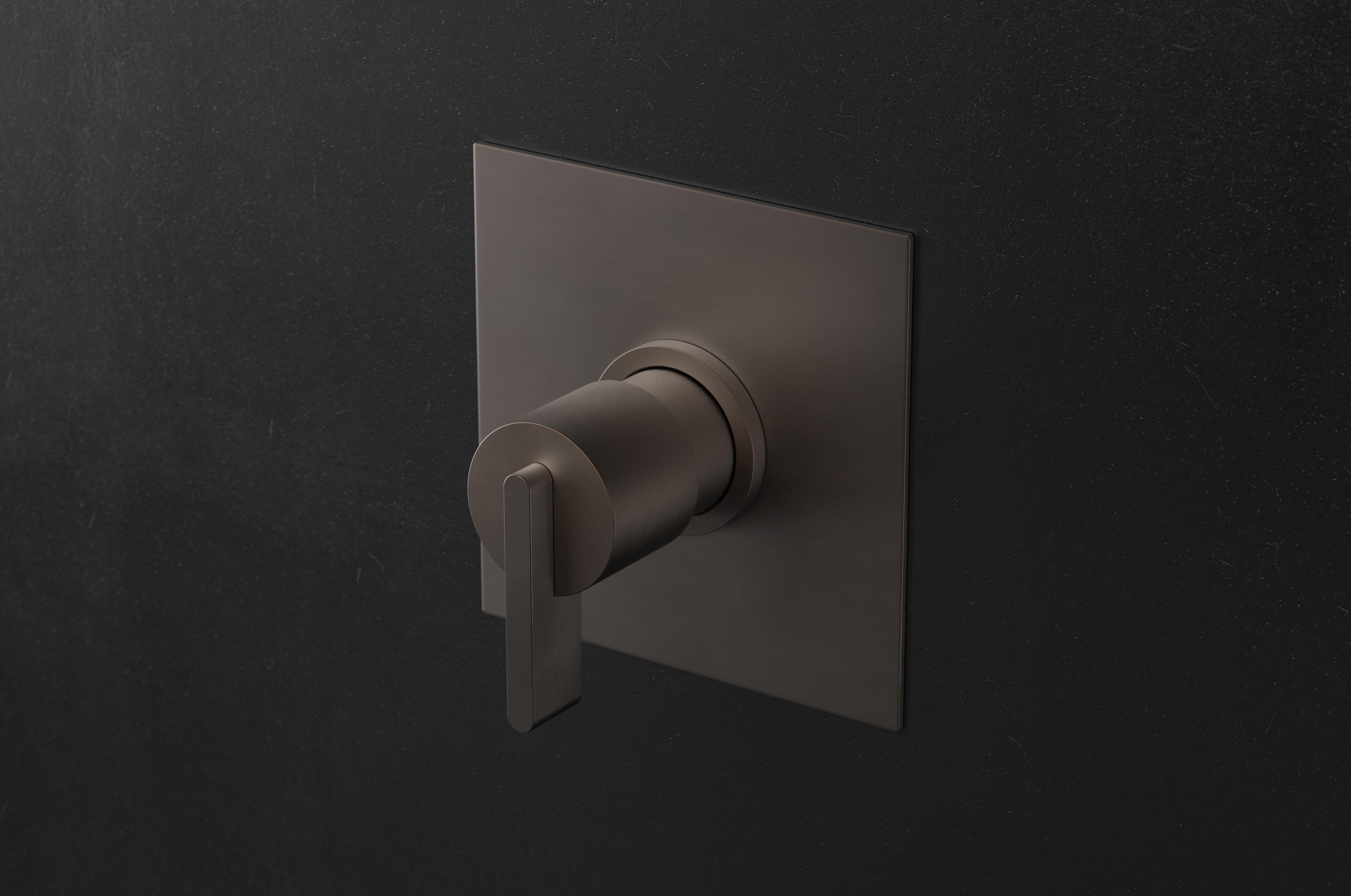 Chapter Three - Shower Thermostat Control with One Outlet & Square Backplate by Studio Ore