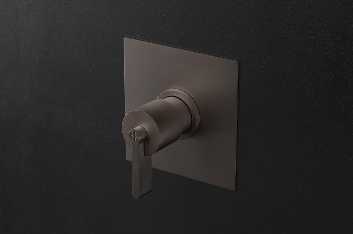 Studio Ore Chapter Three Shower Thermostat Control with One Outlet with Teardrop Lever Handle in bronze, square backplate