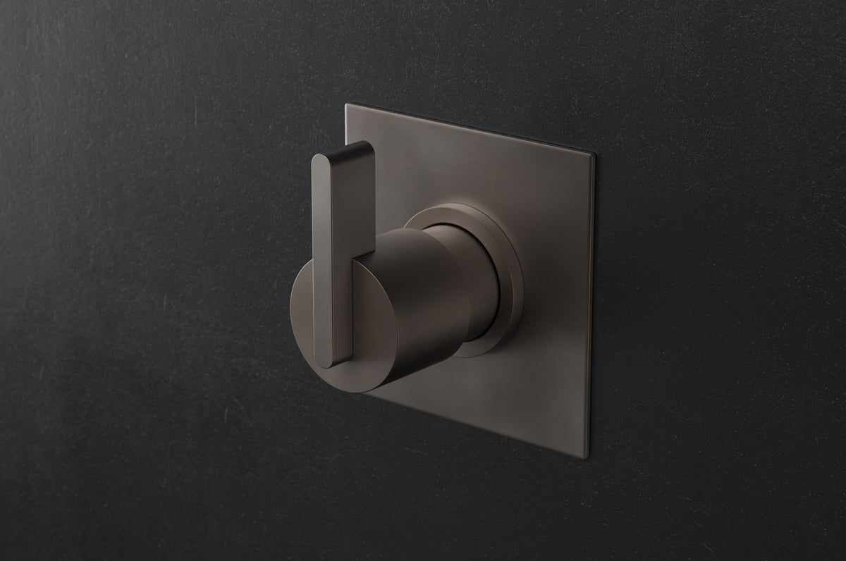 Studio Ore Chapter Three Wall Mounted Three Way Diverter with Lever Handle in bronze, square backplate 100mm